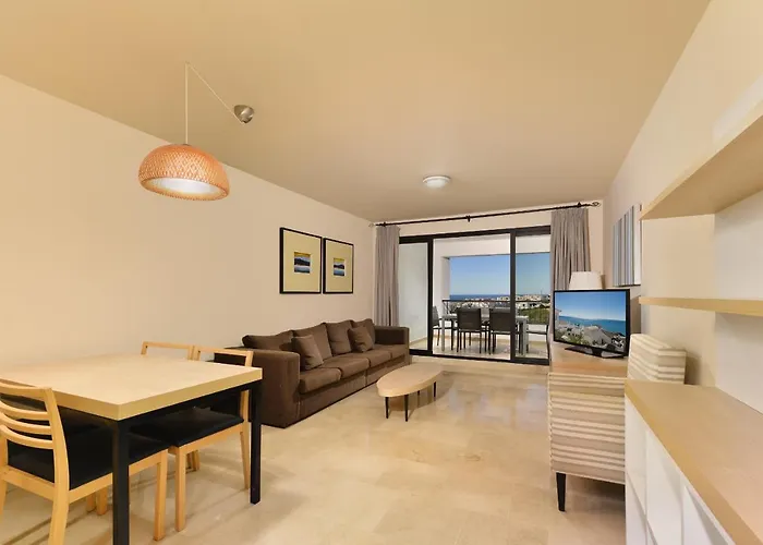 Exclusivo Apartamento De 2 Dormitorios Vista Mar Lateral
